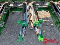 2019  John Deere  708C  Corn Head - 8R30