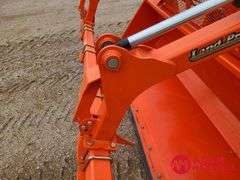 2023  Kubota  M7-152 Deluxe  MFWD Tractor w/ Loader