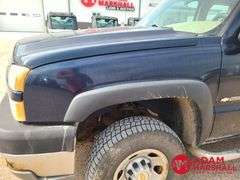 2005  Chevrolet  Silverado 2500  Pickup - Gasoline