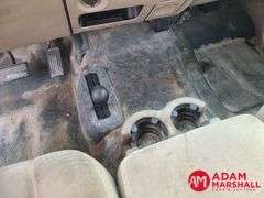 2005  Chevrolet  Silverado 2500  Pickup - Gasoline