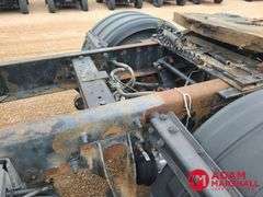 2005  International Harvester  8000  Semi Truck