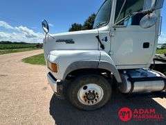 1995  Ford  LTA9000   Semi Truck - Diesel