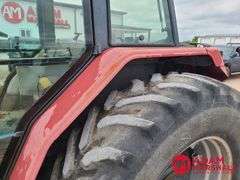 1995  Case IH  5240  MFWD Tractor