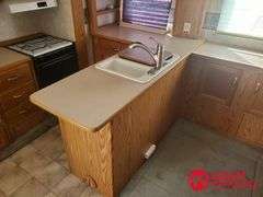 2002  Keystone  Cougar  5th Wheel Camper - 28FT