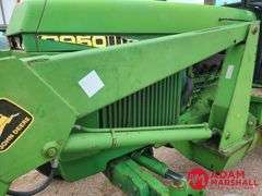 1984  John Deere  2950  Tractor w/Loader