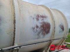 1976  Fruehauf  7000 Gallon Tanker  Trailer
