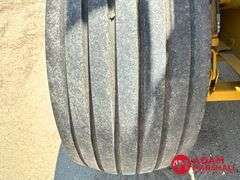 2012  Vermeer  605 Super M  Round Baler