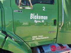 2006  Sterling  9500  Semi Truck