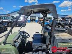 2017  John Deere  Gator XUV