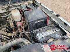 2004  Chevrolet  Silverado 3500  Pickup - Gasoline