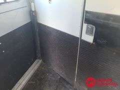 1998  Sundowner  4-Horse Trailer w/ Living Quarters  - 34FT
