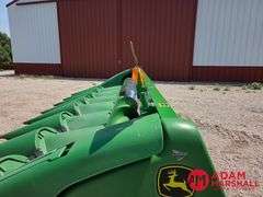 2019  John Deere  708C  Corn Head - 8R30
