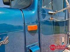 1999  International  9400  Straight Truck