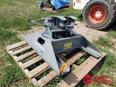 B&W  Companion  5th Wheel Hitch