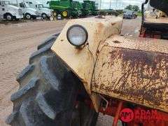 1966  Case  930  Tractor - Diesel