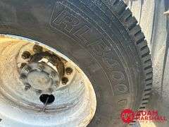 1995  Ford  LTA9000   Semi Truck - Diesel