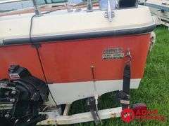 1977  Silverline  Tri-Hull  Boat - 16FT