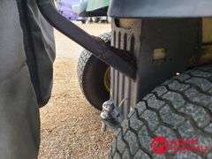 2009  John Deere  LA135  Lawn Mower w Bagger - 42IN