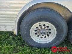 1998  Sundowner  4-Horse Trailer w/ Living Quarters  - 34FT