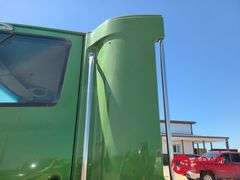 2006  Sterling  9500  Semi Truck