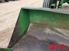 1984  John Deere  2950  Tractor w/Loader