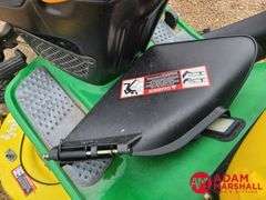 2009  John Deere  LA135  Lawn Mower w Bagger - 42IN