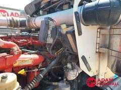 2014  Kenworth  W900  Semi Truck
