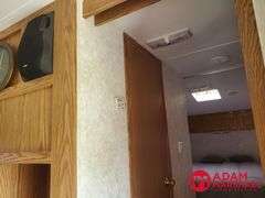 2002  Keystone  Cougar  5th Wheel Camper - 28FT