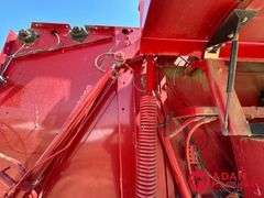 2013  New Holland  BR7090  Specialty Crop Baler
