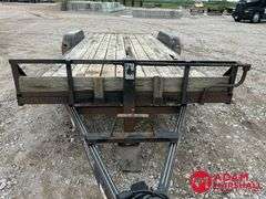 1999  Titan  Flatbed Trailer - 18FT