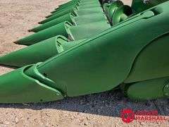 2019  John Deere  708C  Corn Head - 8R30