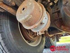 1999  International  9400  Straight Truck