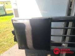 1998  Sundowner  4-Horse Trailer w/ Living Quarters  - 34FT