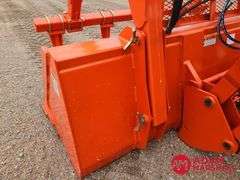 2023  Kubota  M7-152 Deluxe  MFWD Tractor w/ Loader