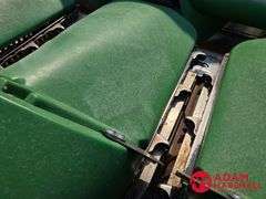 2019  John Deere  708C  Corn Head - 8R30