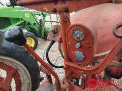 1951  Farmall  H  Tractor w/ Loader - Gasoline