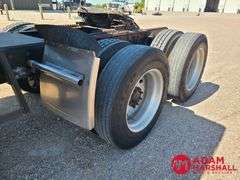 2000  Kenworth  T2000  Semi Truck