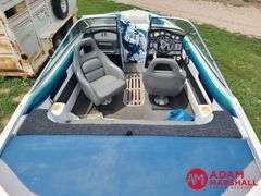 1992  Rinker  186 Captiva  V-Hull Boat - 18FT