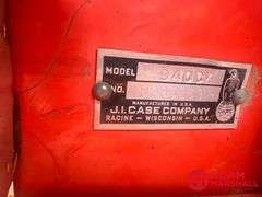 1966  J.I. Case  930  Tractor - Propane