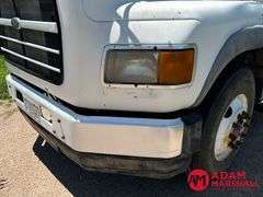 1995  Ford  LTA9000   Semi Truck - Diesel