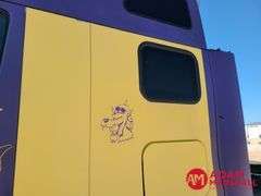 2000  Kenworth  T2000  Semi Truck