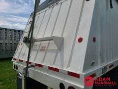 2009  DMF  Hopper  Grain Trailer - 32FT