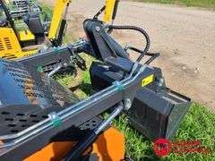 Unused 2024 Land Hero Mini Skid Steer Loader - Gasoline