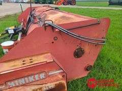 Hiniker  5600  Stalk Chopper/Windrower - 15FT