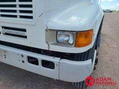 1991  International  8100  Semi Truck
