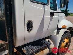 2008  International  4000  Straight Truck - Diesel