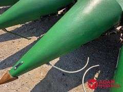 2019  John Deere  708C  Corn Head - 8R30