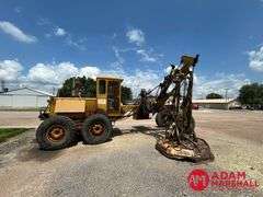 Caterpillar  120  Motor Grader - Mower