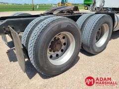 2014  Kenworth  W900  Semi Truck