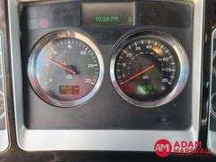2011  Kenworth  T800  Semi Truck